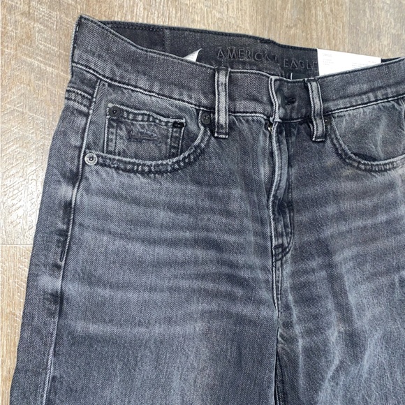 AE Strigid High-Waisted Stovepipe Jean in black. Sz 000 (23W) short - Picture 2 of 10